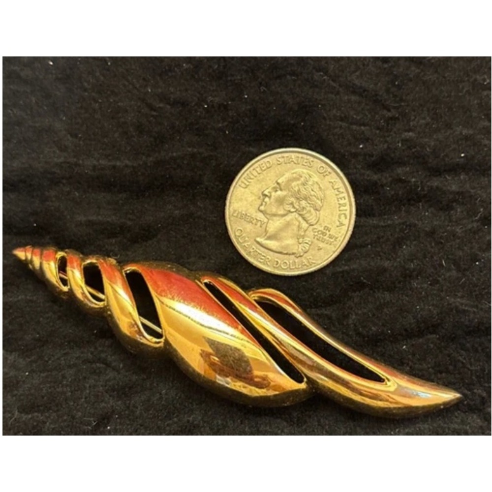 Vintage Piscitelli Gold Tone Seashell Brooch Nautical Spiral Shell Pin USA Made